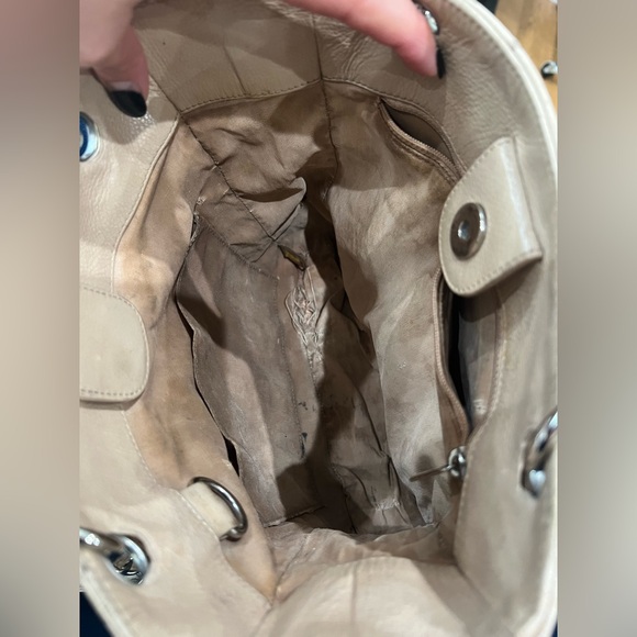 CHANEL Caviar Quilted Petite Shopping Tote PST - Picture 13 of 15